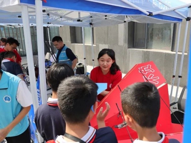 【基地动态】天津师范大学青少年创客科普基地开展科创文化节点燃探索科学的热情(图2)